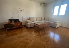 stan u Makarskoj dvosoban